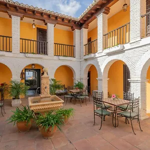 https://hotel-la-tartana.es-andalucia.com
