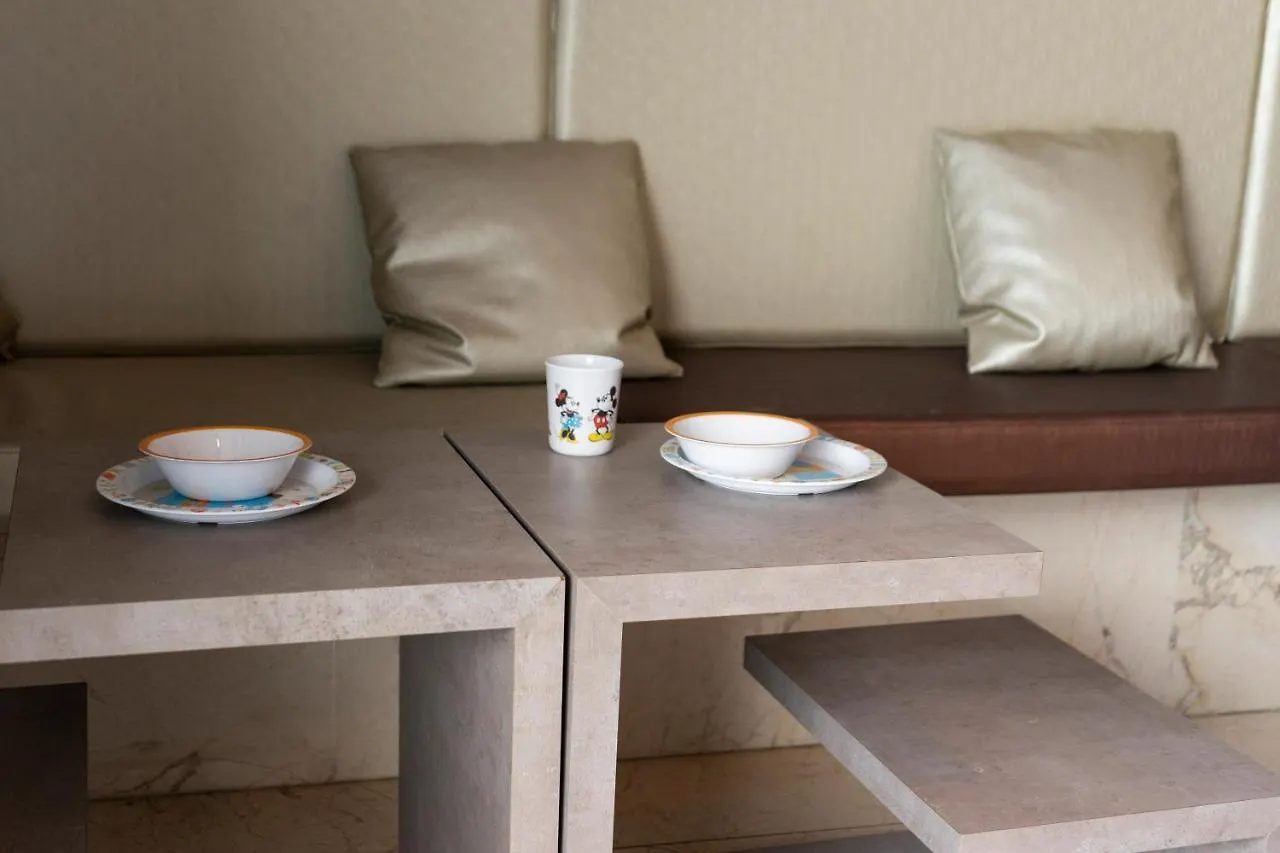 Petit Palace Tamarises Getxo