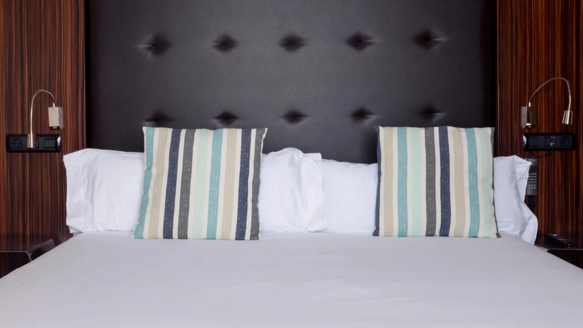 Petit Palace Tamarises Getxo Hotel