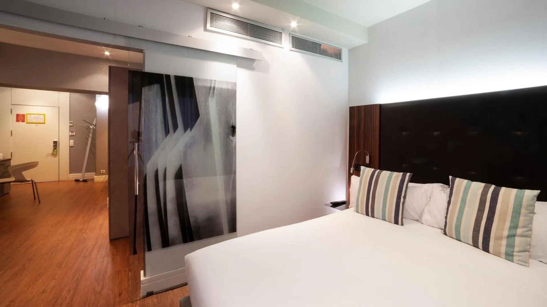Petit Palace Tamarises Getxo